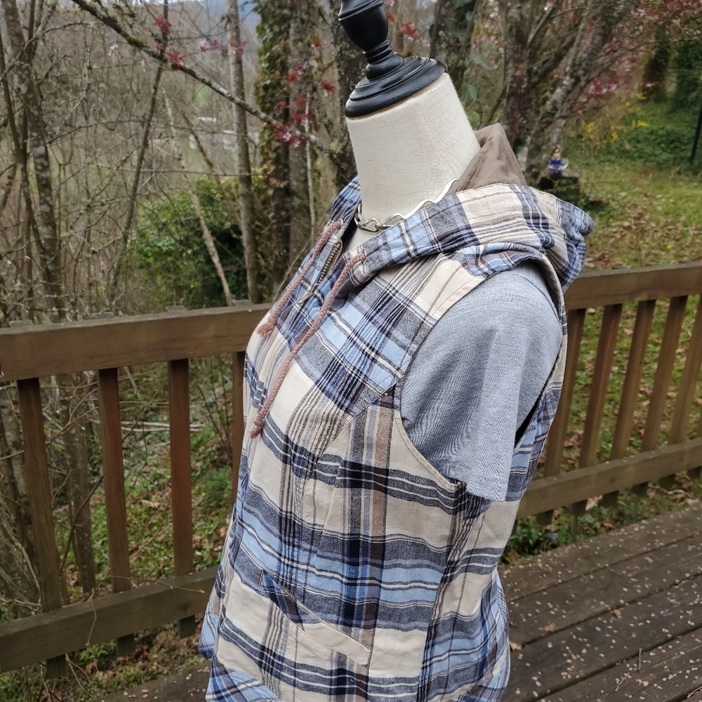 Reversible Vest - image 5